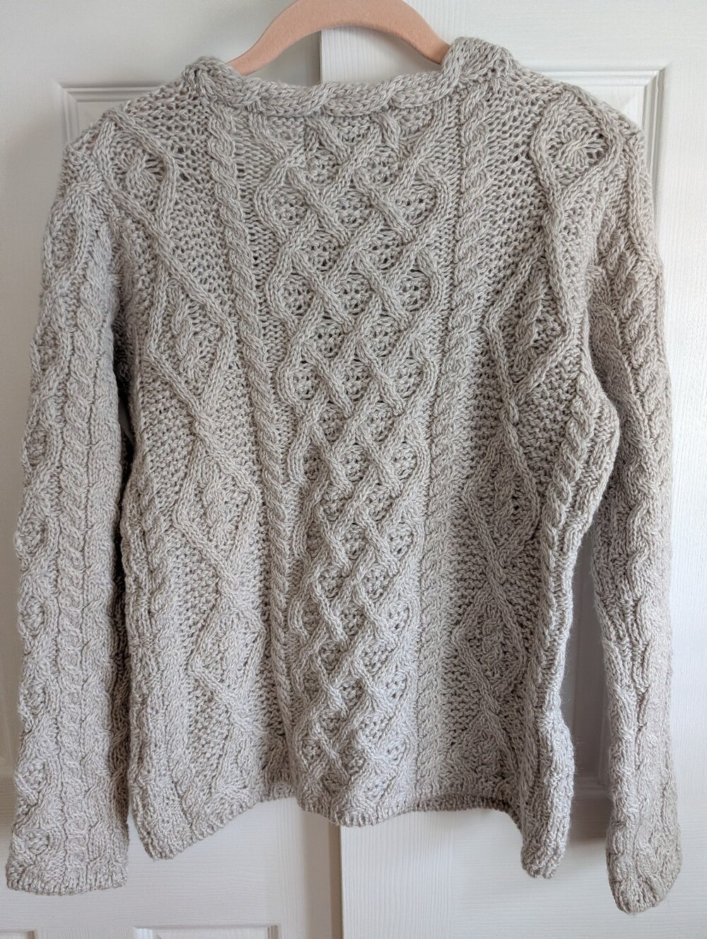 EUC Sz S Aran Sweater Market Light Gray Wool Cable Fisherman Sweater Ireland - Picture 4 of 4